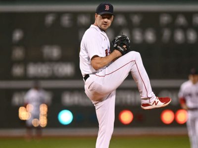 oldest mlb pitchers