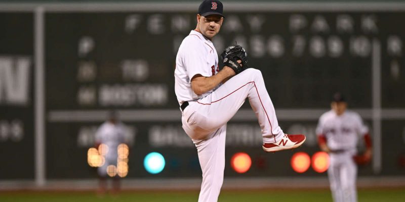 oldest mlb pitchers