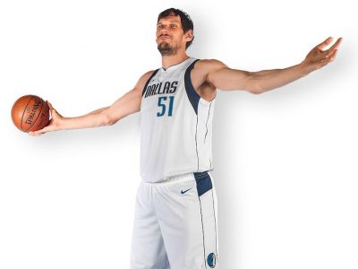tallest basketball plauers