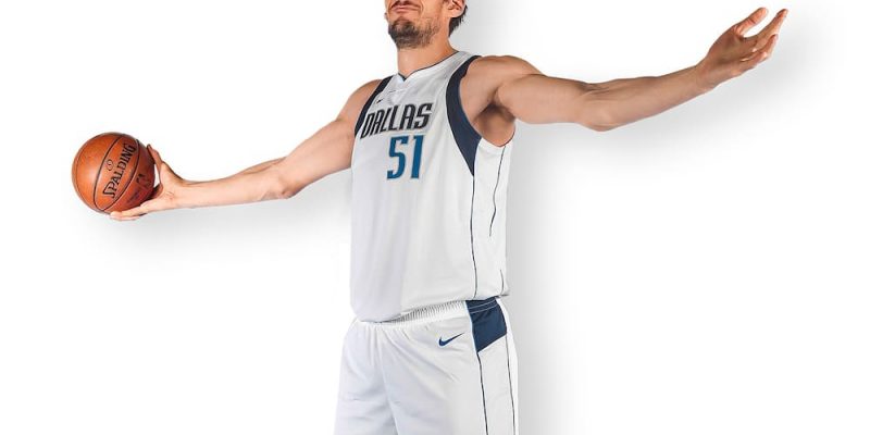 tallest basketball plauers