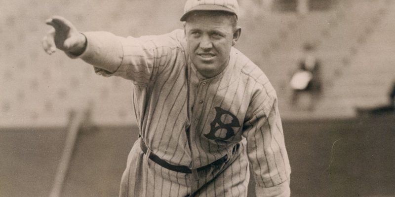 Brooklyn Robins 1, Boston Braves 1 (26 innings)