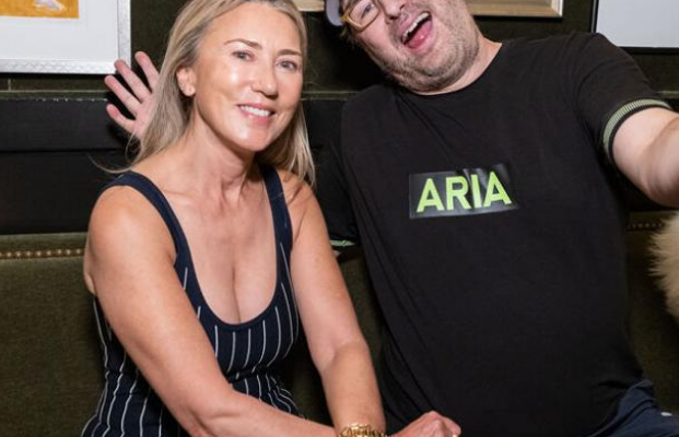 Phil Hellmuth's wife